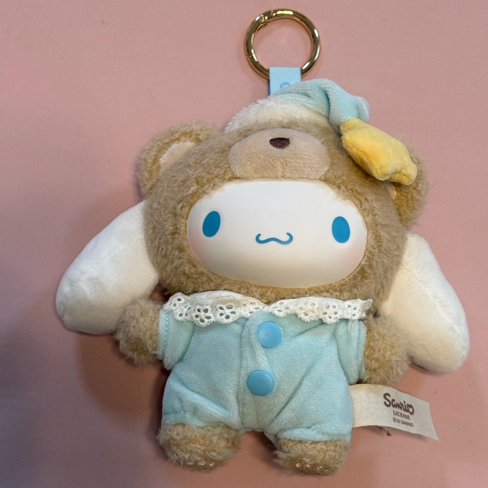 Sanrio Cinnamoroll Plush Keychain